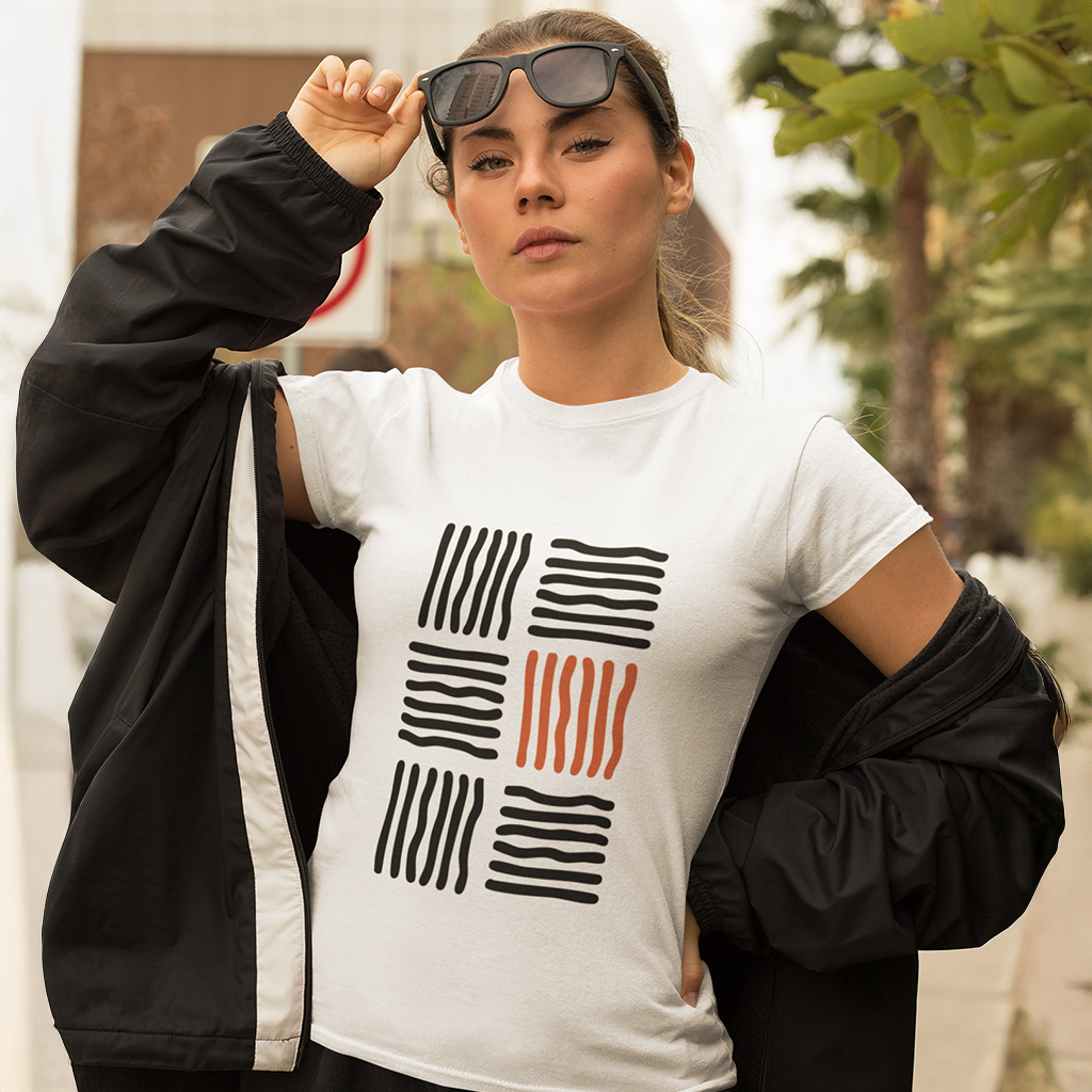 Camiseta Lines