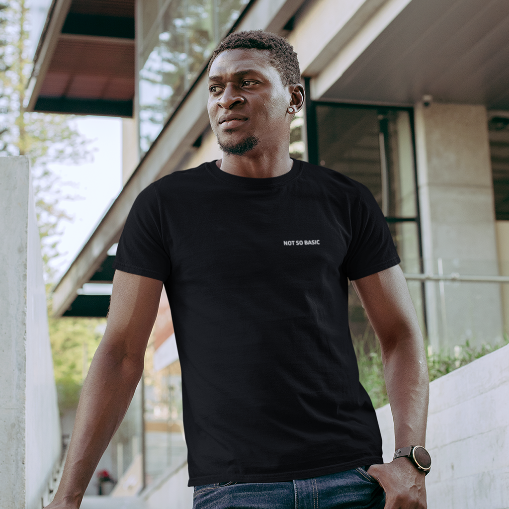 Camiseta - Not so basic