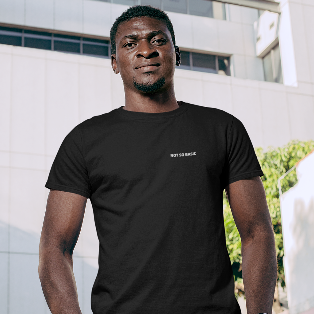 Camiseta - Not so basic